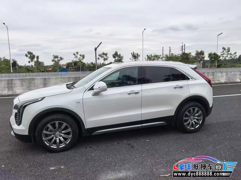 18年凯迪拉克XT4轿车抵押车出售