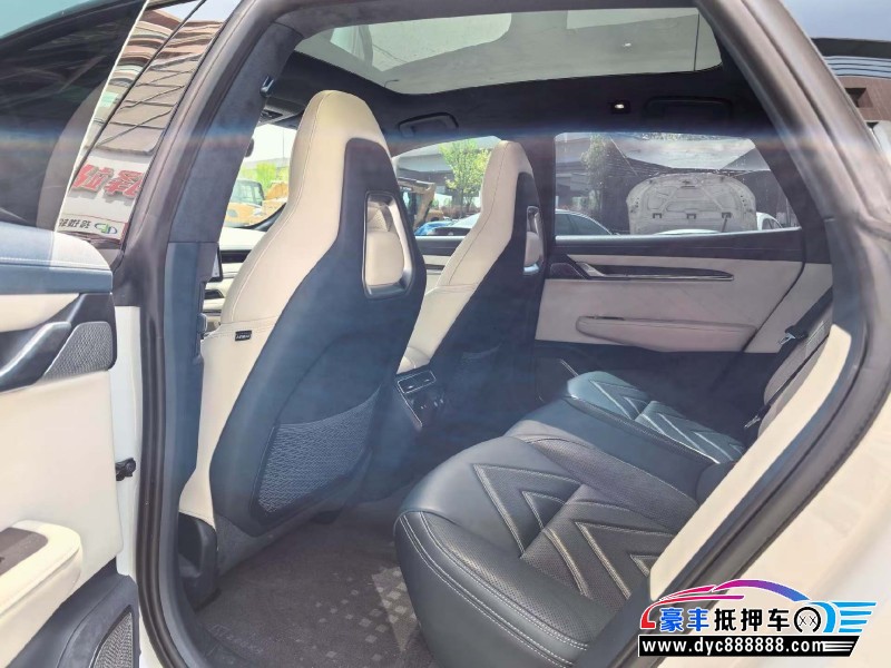23年极氪001轿车抵押车出售