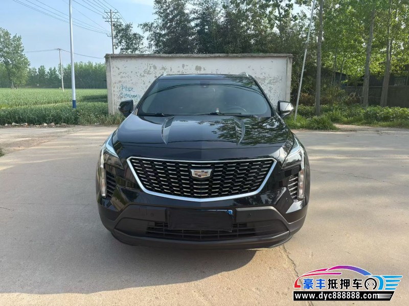 抵押车出售19年凯迪拉克XT4轿车