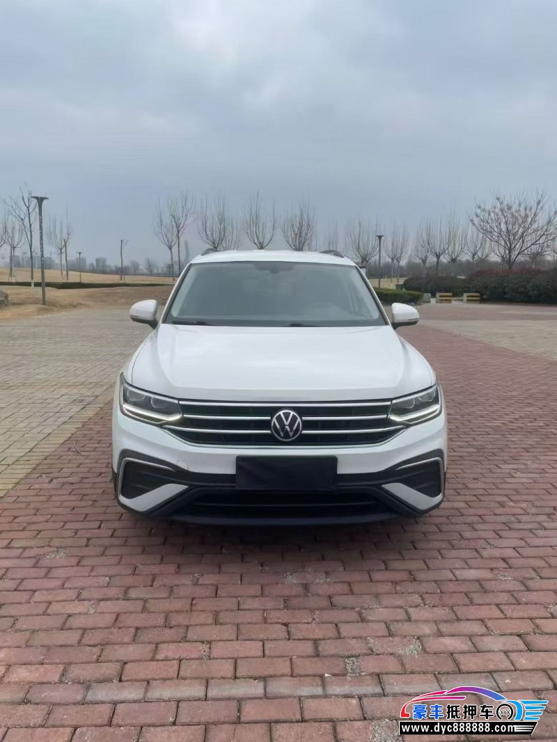 抵押车出售22年大众途观L轿车