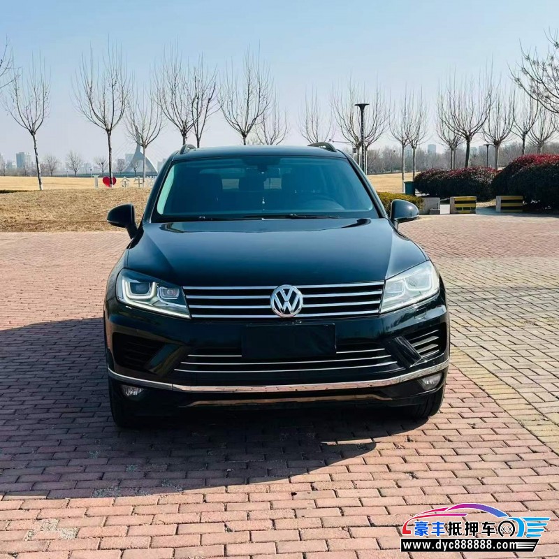 抵押车出售16年大众途锐轿车