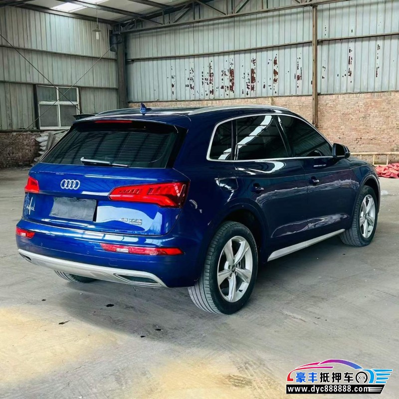 19年奥迪Q5轿车抵押车出售