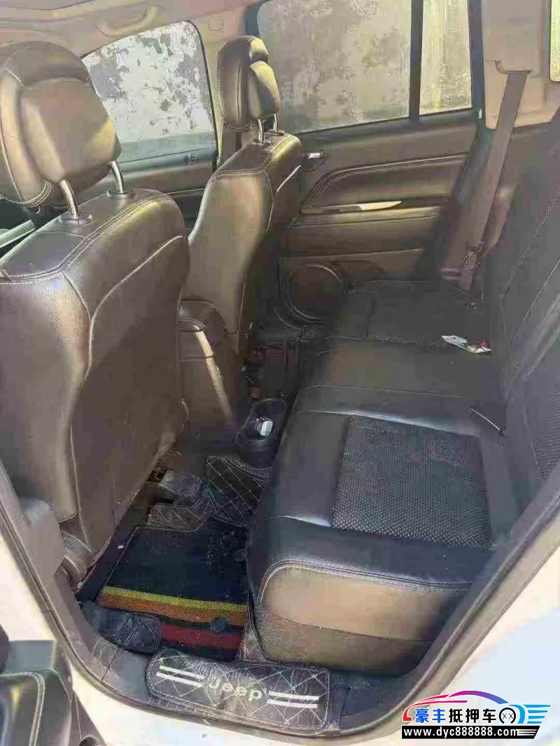 16年Jeep指南者SUV抵押车出售