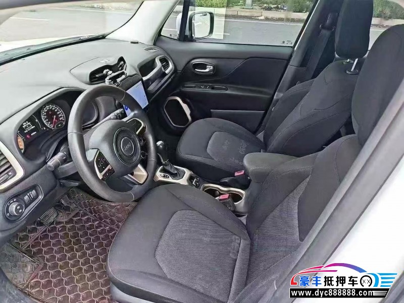18年Jeep自由侠SUV抵押车出售