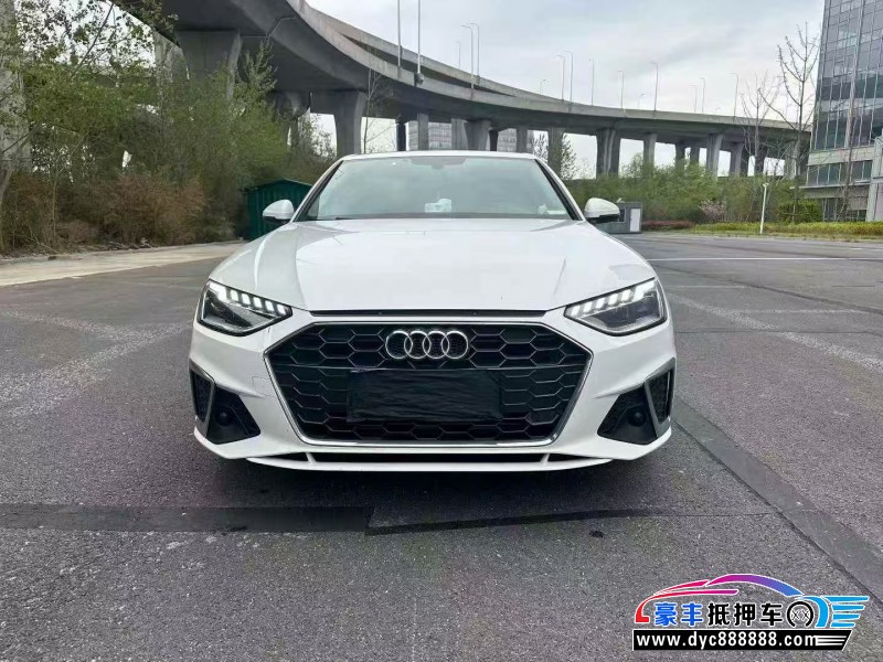 抵押车出售21年奥迪A4L轿车