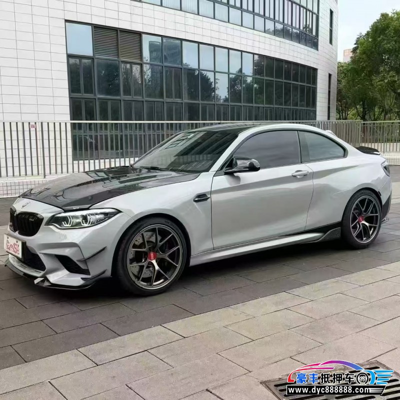 19年宝马M2轿车抵押车出售