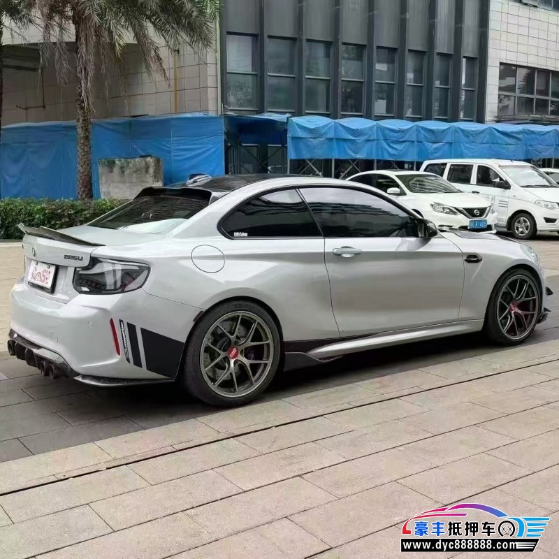 19年宝马M2轿车抵押车出售