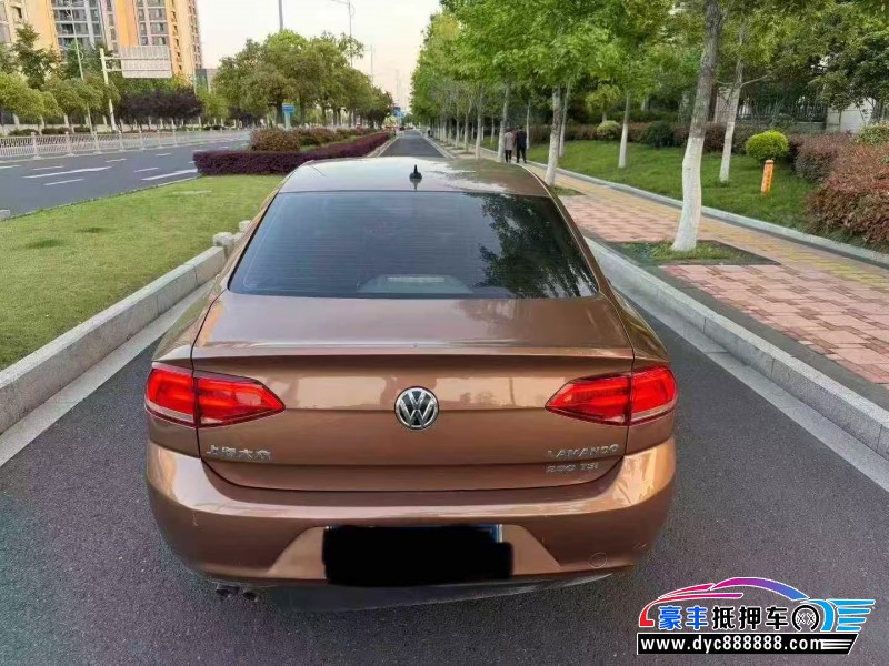 16年大众凌渡轿车抵押车出售