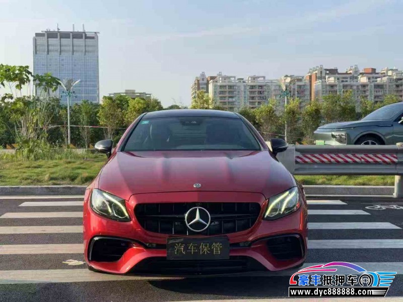 抵押车出售17年奔驰E轿车