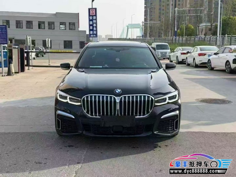 抵押车出售20年宝马7系轿车