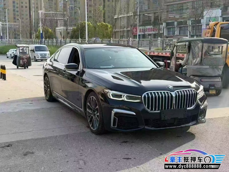 20年宝马7系轿车抵押车出售