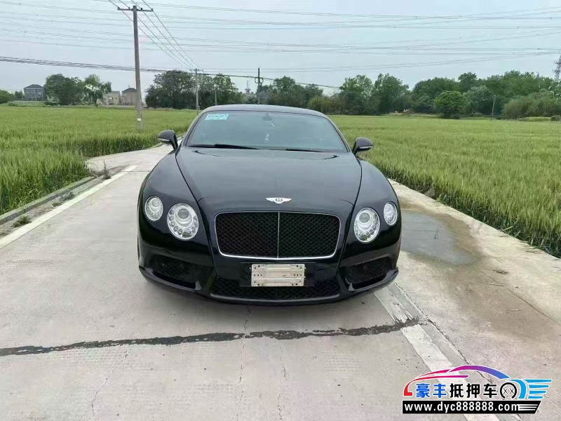 抵押车出售13年宾利欧陆轿车