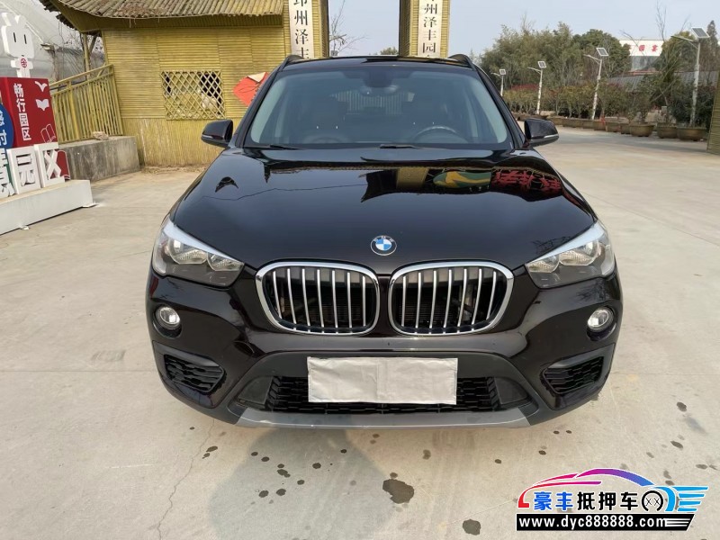 抵押车出售19年宝马X1轿车