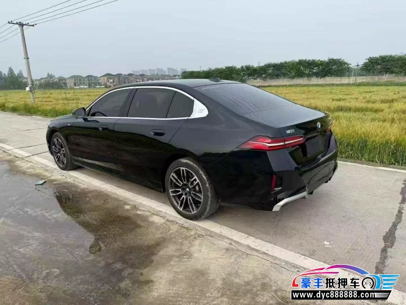 24年宝马5系轿车抵押车出售