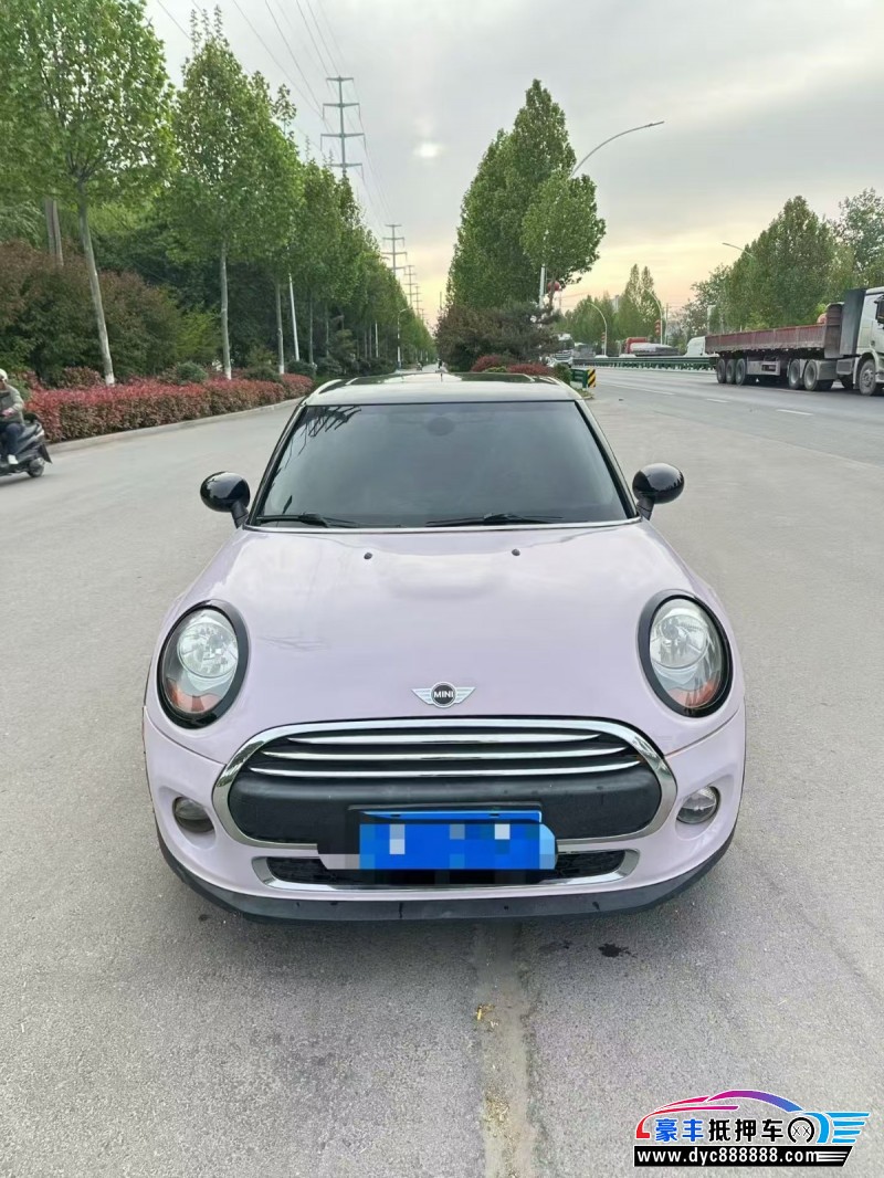 抵押车出售16年宝马MINI轿车