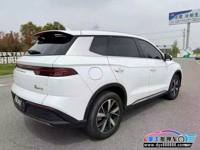 23年比亚迪宋轿车抵押车出售