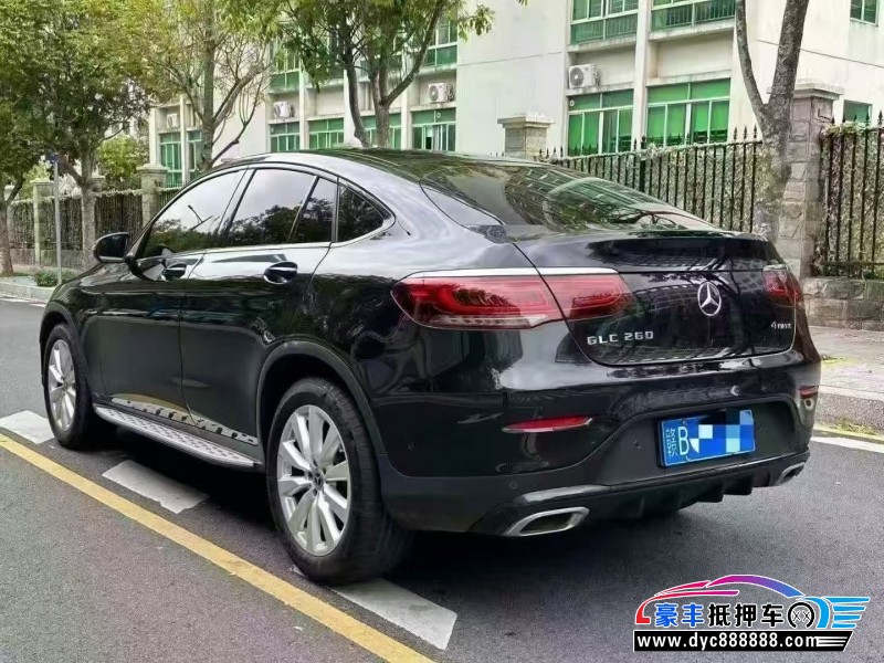 21年奔驰GLC轿车抵押车出售