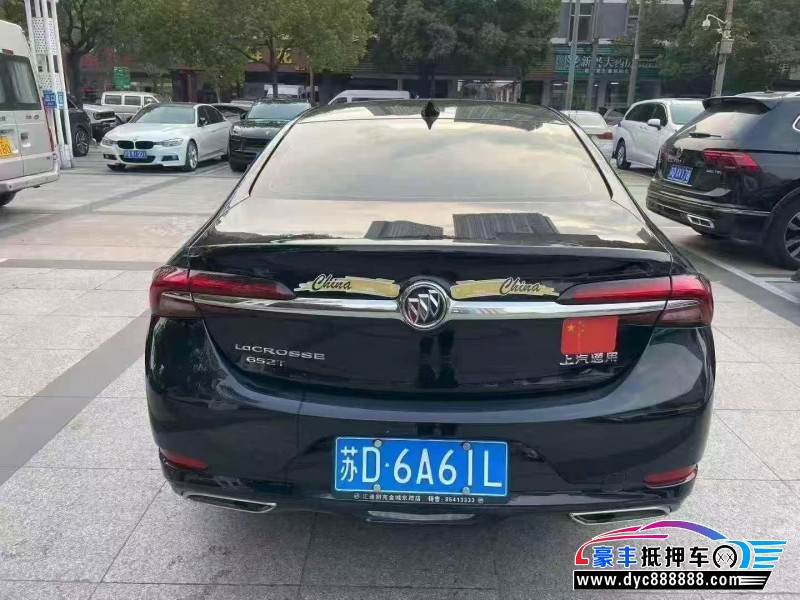21年别克君越轿车抵押车出售