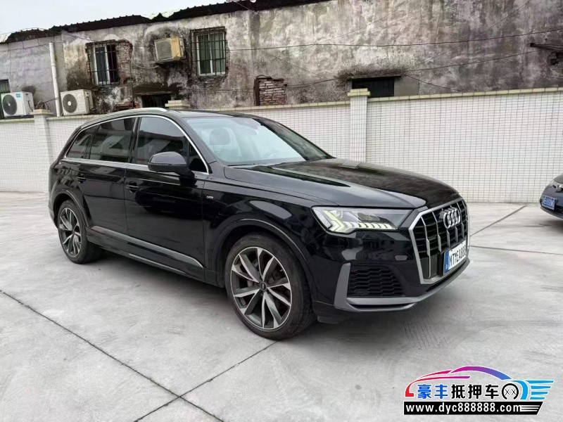21年奥迪Q7轿车抵押车出售