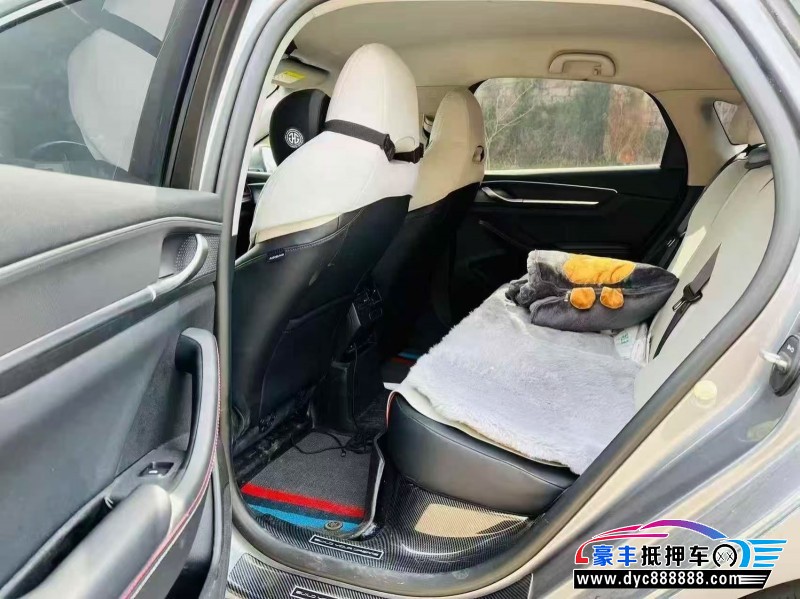 23年比亚迪驱逐舰轿车抵押车出售