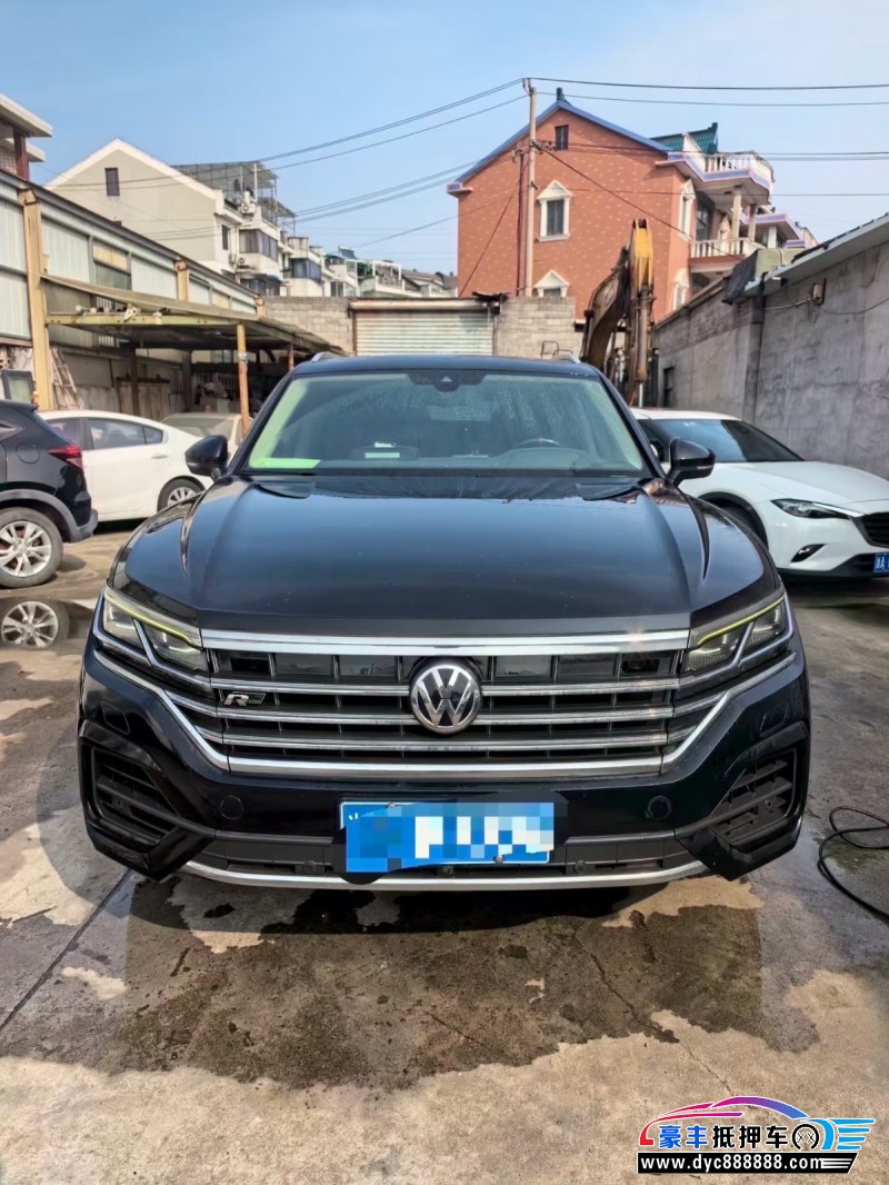 抵押车出售20年大众途锐SUV