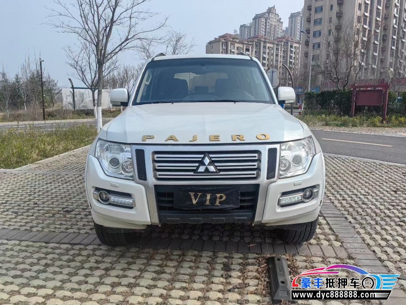 抵押车出售19年三菱帕杰罗SUV