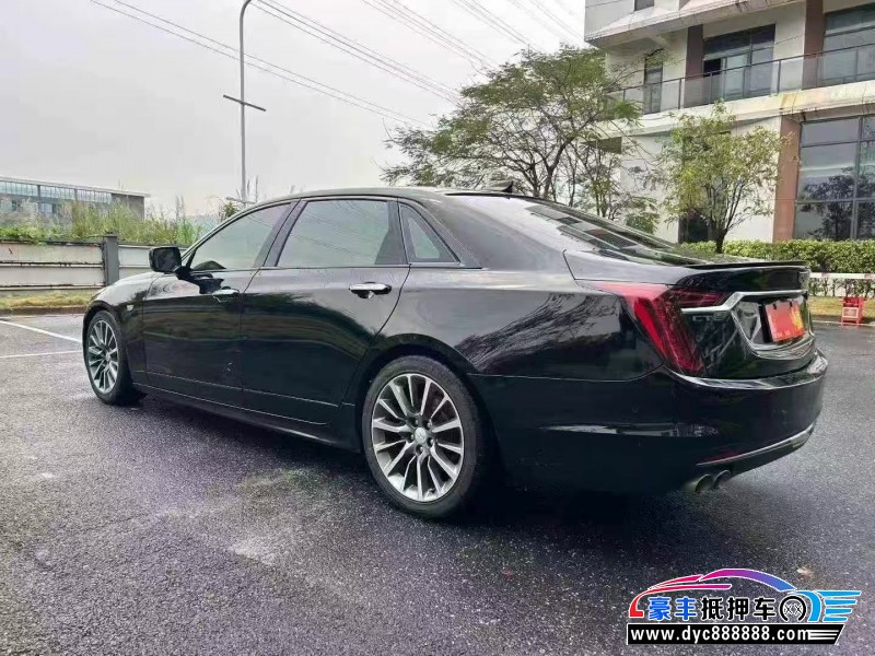 22年凯迪拉克CT6轿车抵押车出售