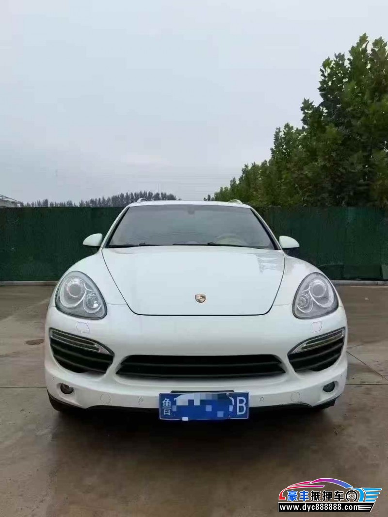 14年保时捷卡宴轿车抵押车出售