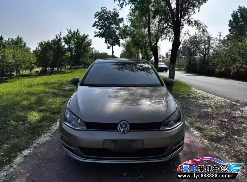 19年大众高尔夫轿车抵押车出售