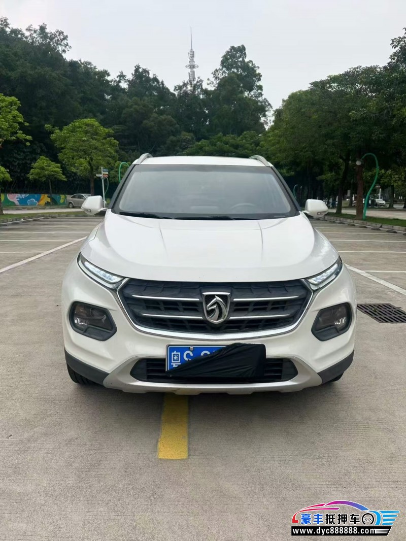 抵押车出售18年宝骏510轿车