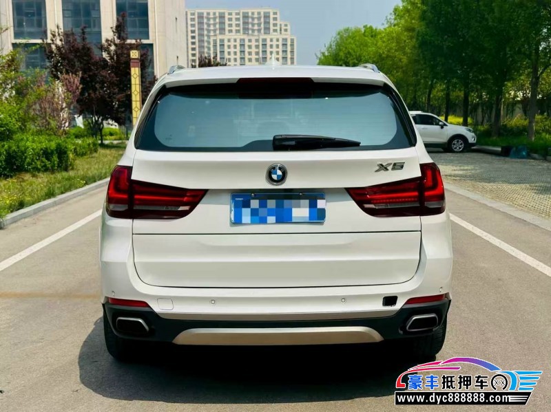 19年宝马X5轿车抵押车出售