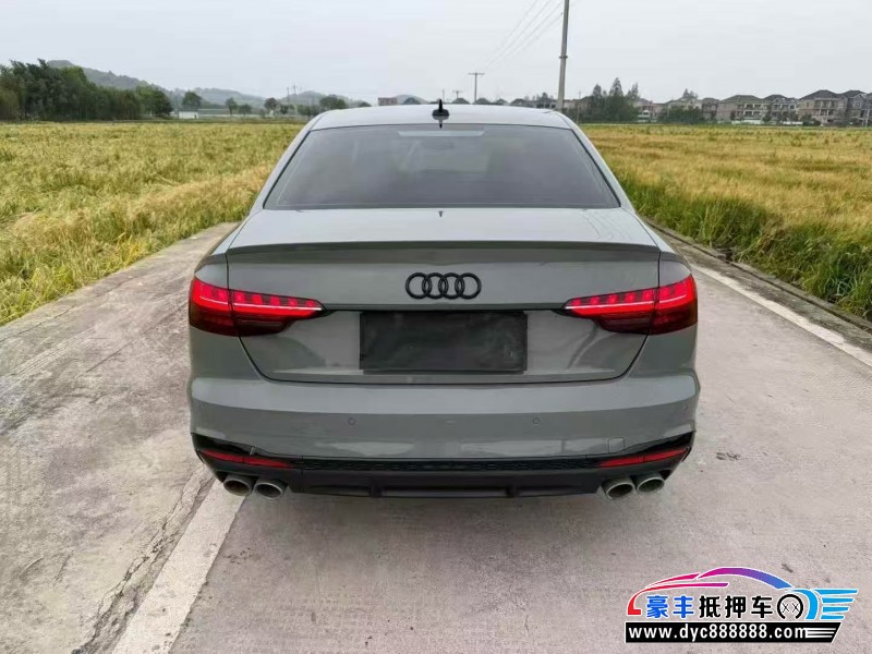 22年奥迪S4轿车抵押车出售