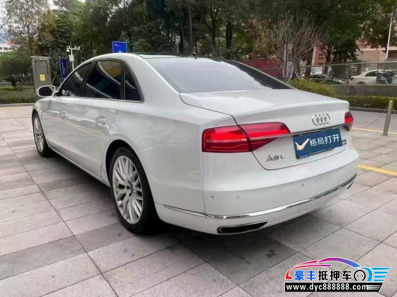 18年奥迪A8L轿车抵押车出售
