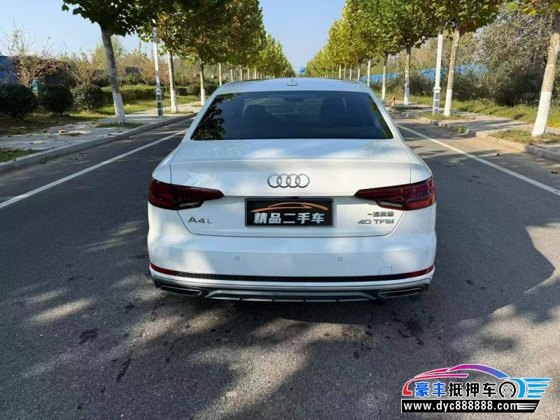 19年奥迪A4L轿车抵押车出售