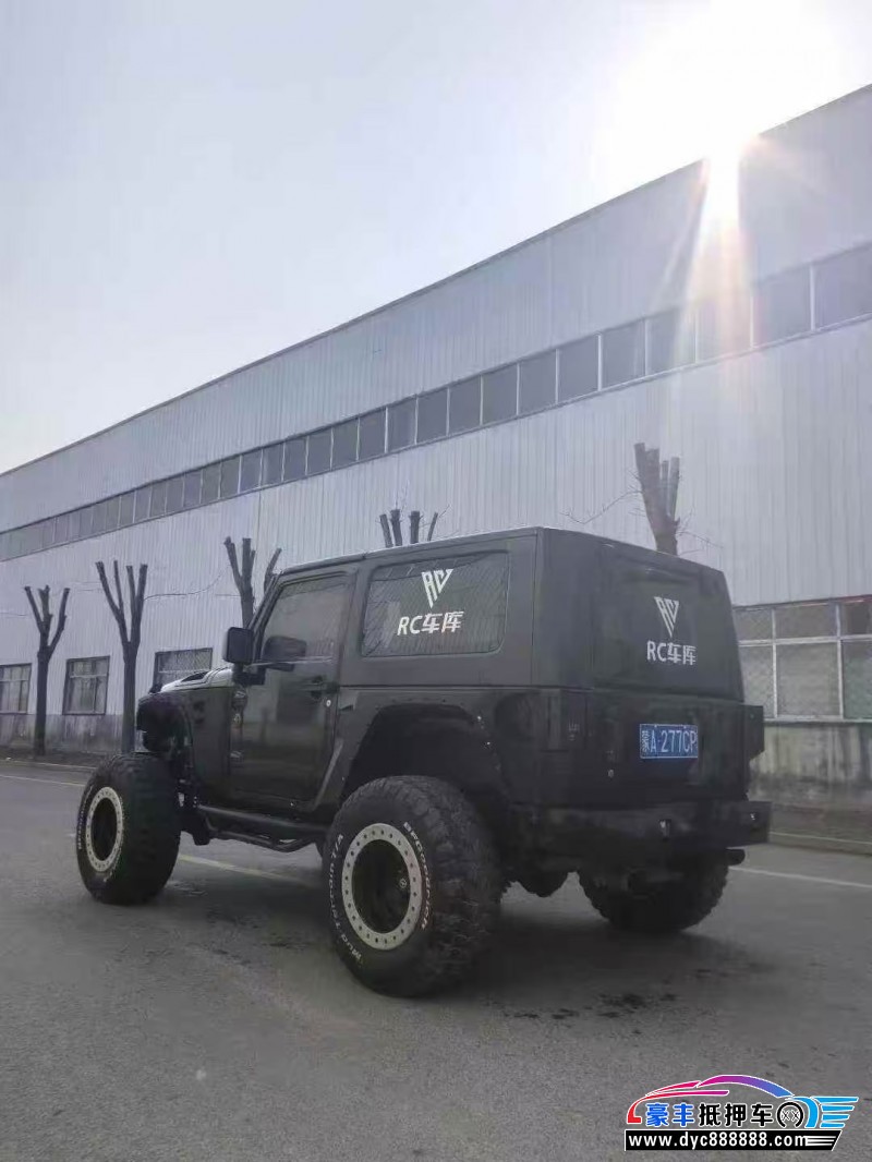 10年Jeep牧马人SUV抵押车出售