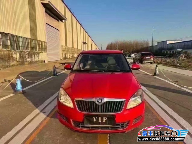 抵押车出售14年斯柯达晶锐轿车