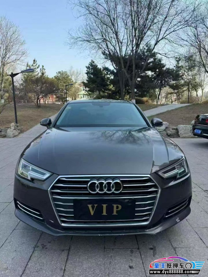 抵押车出售18年奥迪A4L轿车