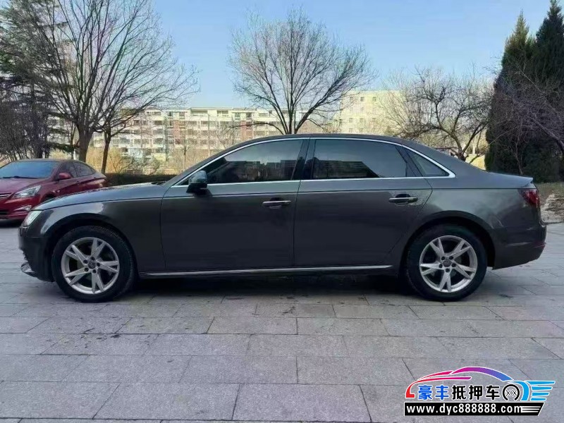 18年奥迪A4L轿车抵押车出售