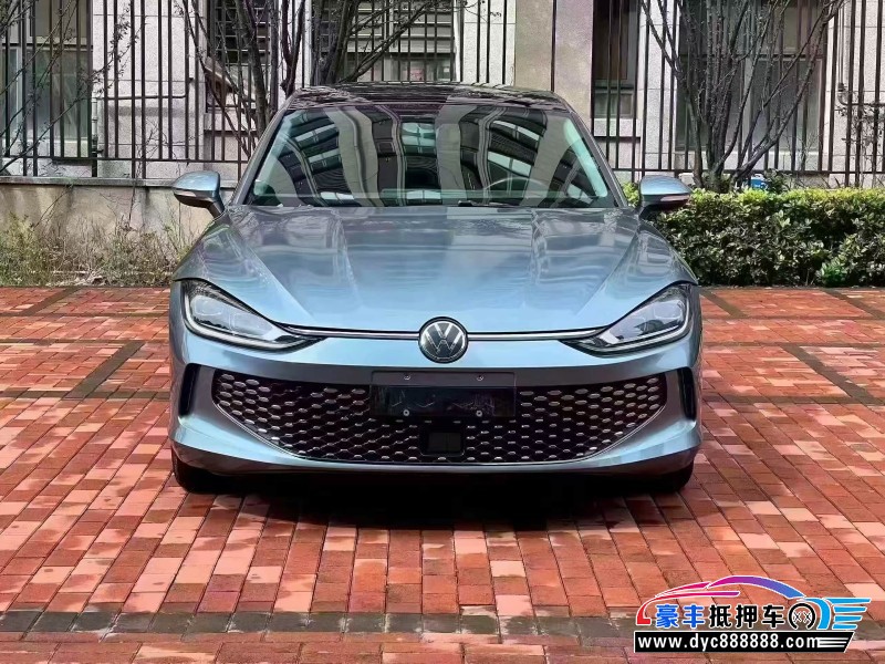 23年大众凌渡轿车抵押车出售