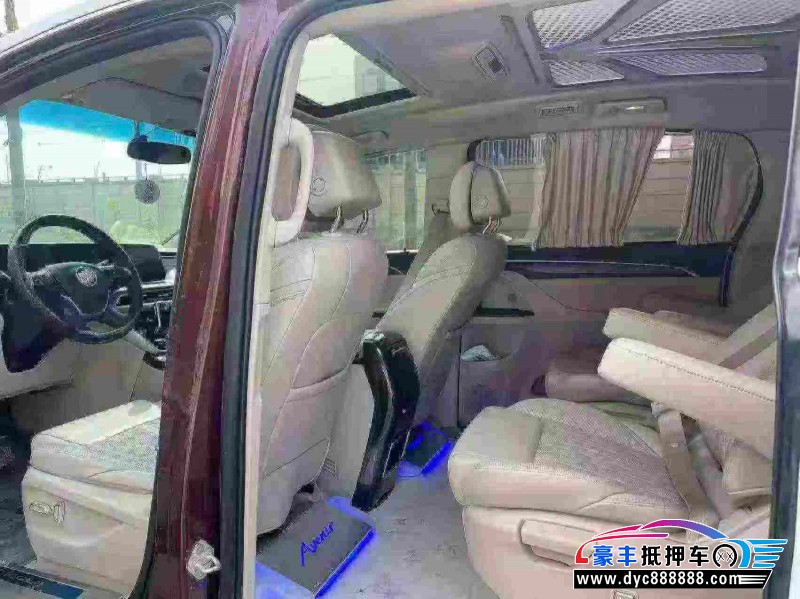 22年别克GL8轿车抵押车出售