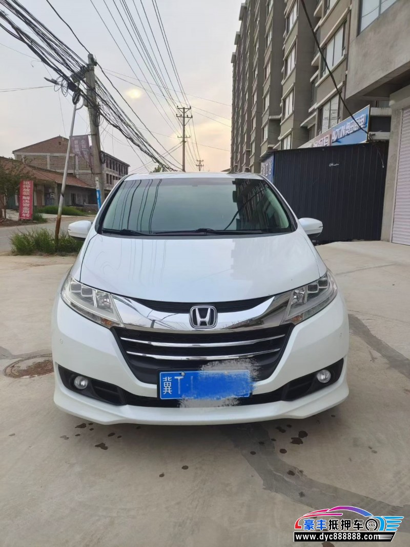 抵押车出售18年本田奥德赛轿车