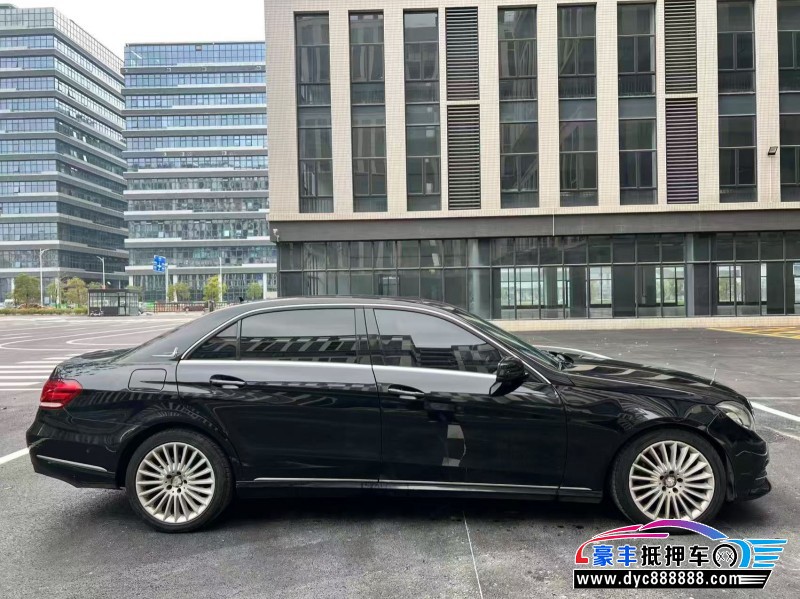 15年奔驰E轿车抵押车出售