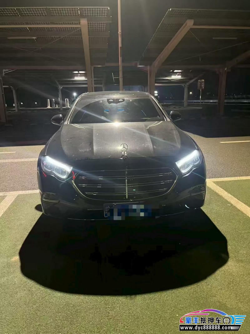 抵押车出售25年奔驰E轿车
