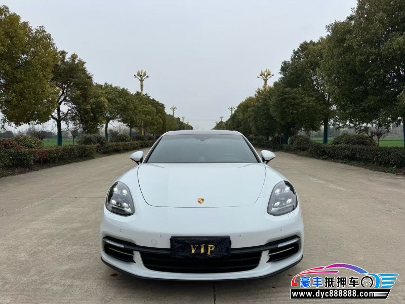 抵押车出售21年保时捷帕纳梅拉轿车