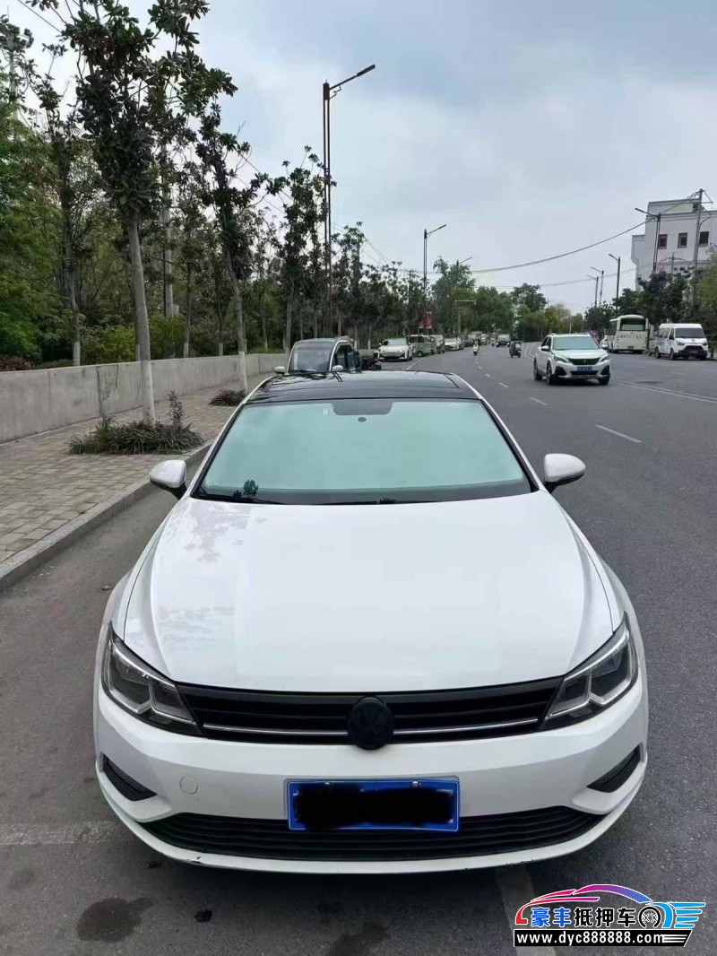 16年大众凌渡轿车