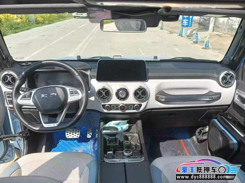 22年北京BJ40轿车抵押车出售