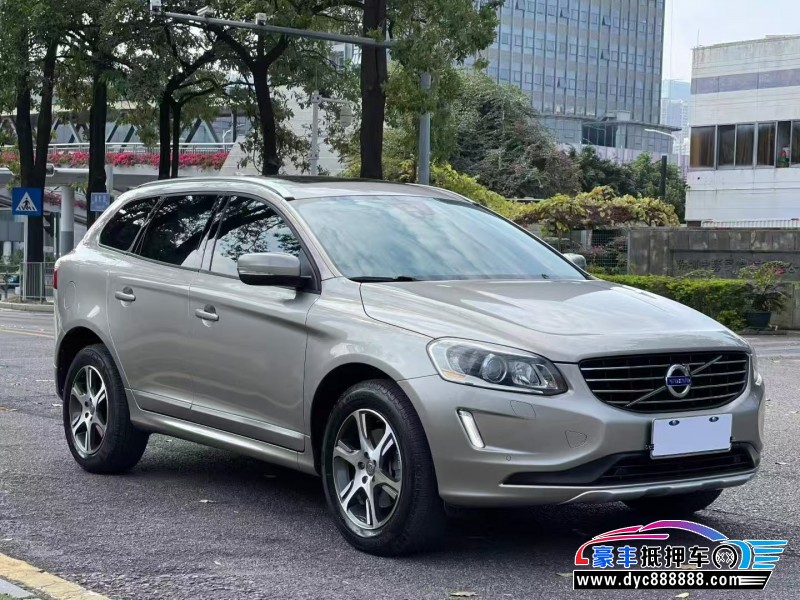 13年沃尔沃XC60轿车抵押车出售