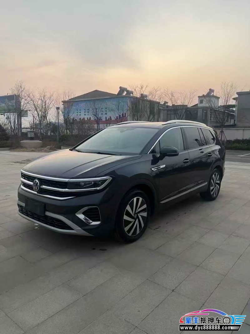 23年大众揽镜轿车抵押车出售
