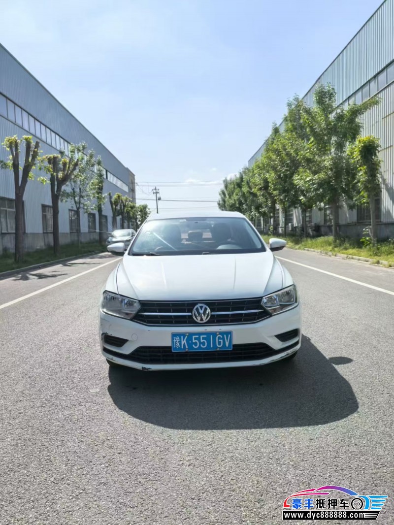 抵押车出售16年大众宝来轿车