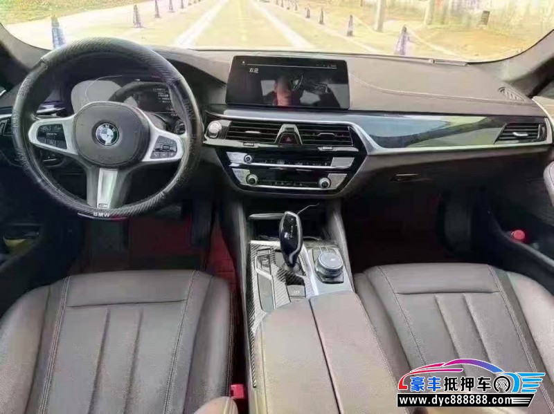20年宝马5系轿车抵押车出售